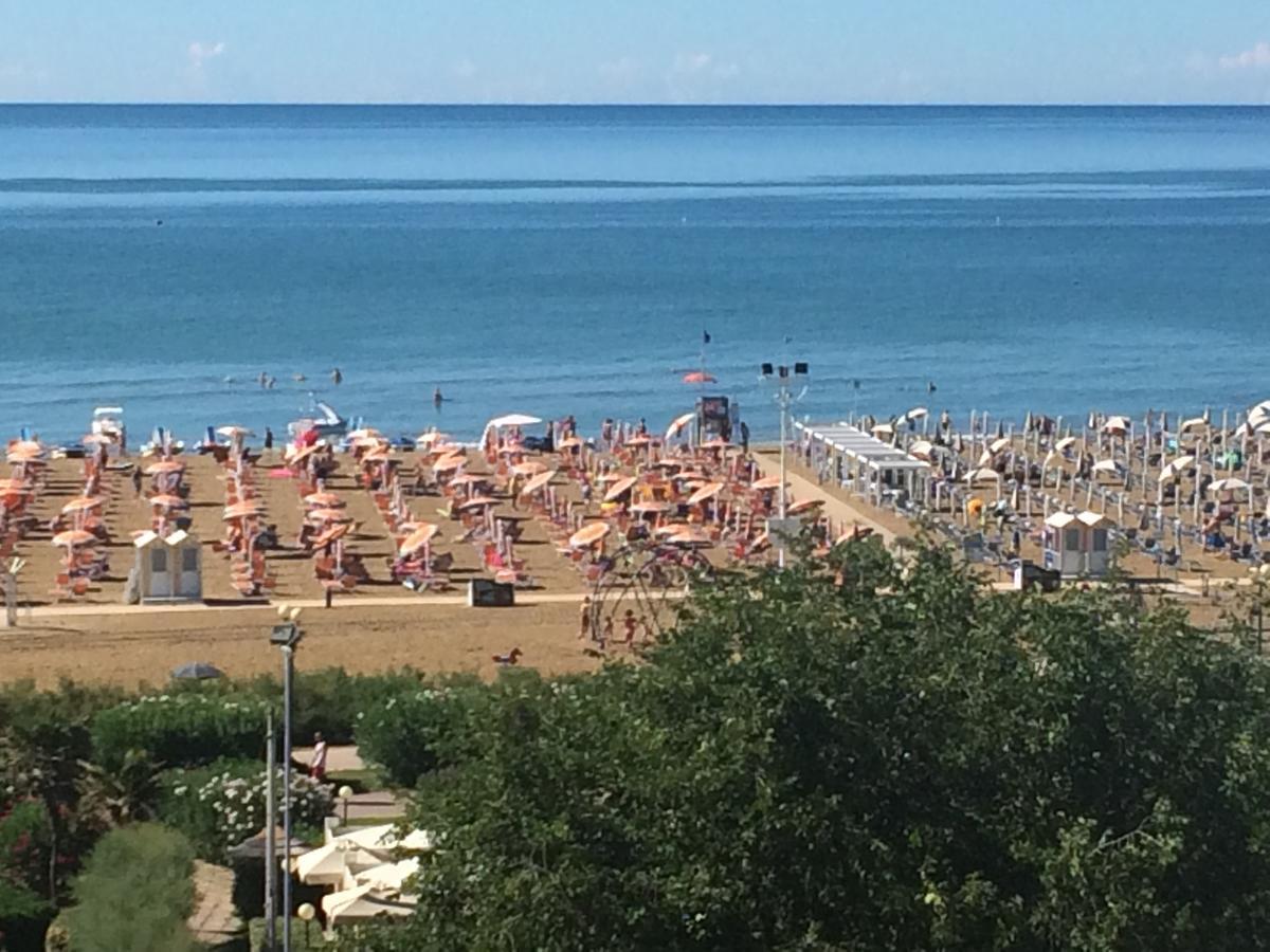 Corso - Appartamenti Bibione Exterior foto
